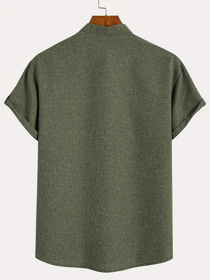 Hayes | Camisa elegante de manga corta y cuello alto