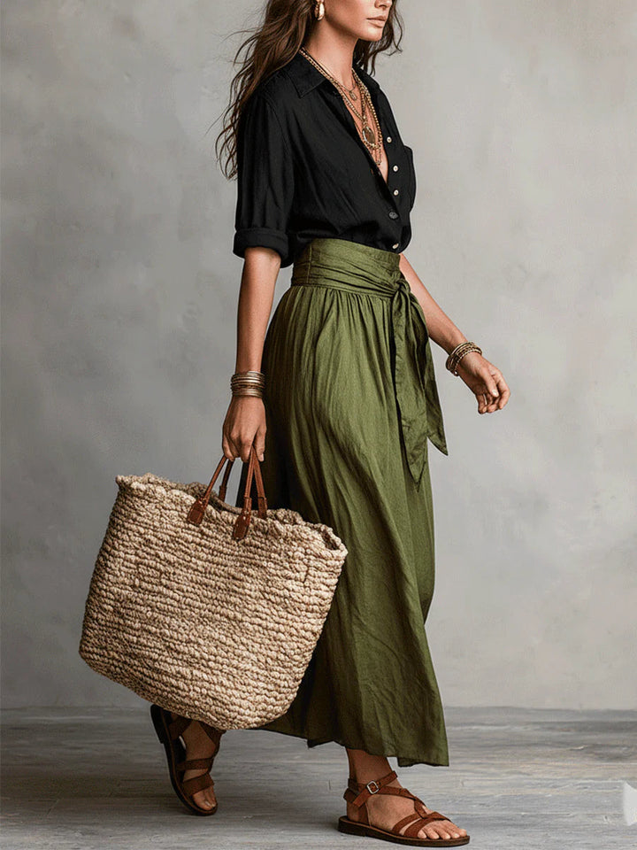 Yvette™ Conjunto de dos piezas: camiseta negra y falda midi verde oliva
